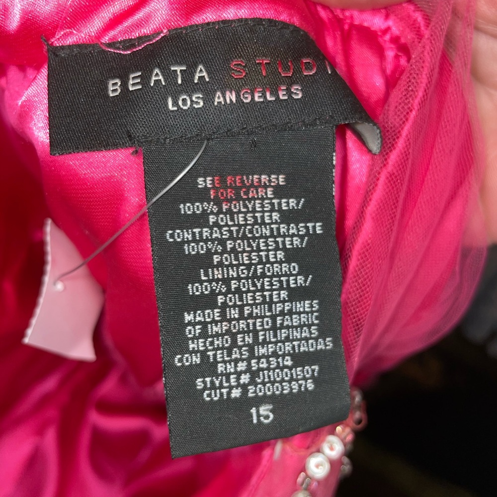 Pink Dress - Picture 4 of 4
